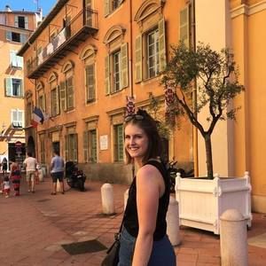 Meet your Posher, Jessica